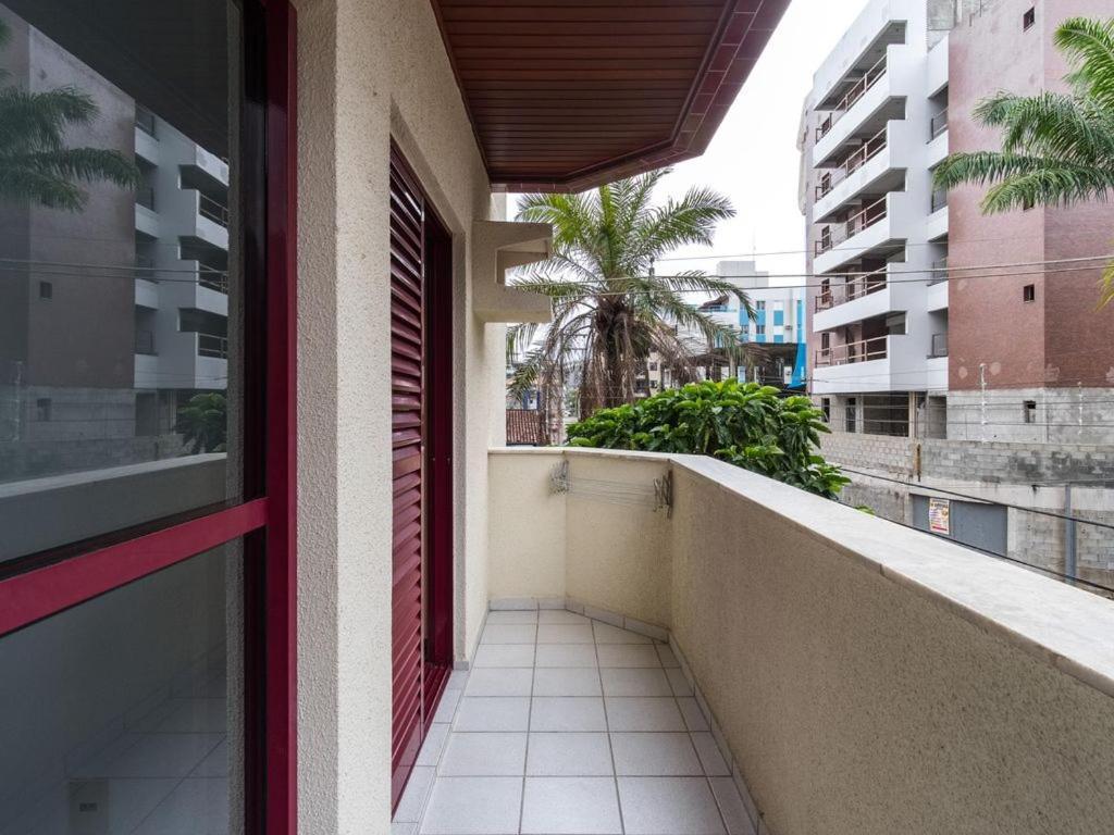Apartamento Espacoso Com Ar Condicionado E Wi-Fi, A 100 Metros Da Praia - Edificio Estoril Ubatuba Exteriér fotografie